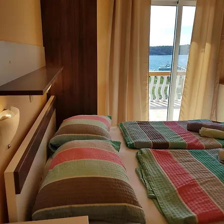 Mira Penzion