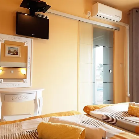 Guest house Mira