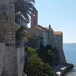 Mira Pensionat