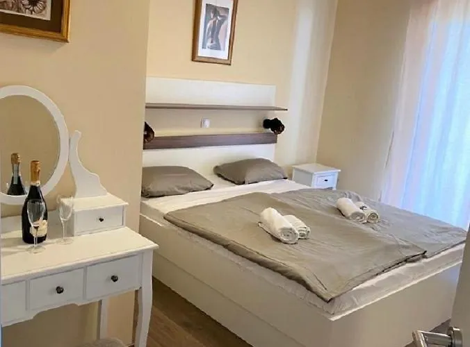 Mira Guest house