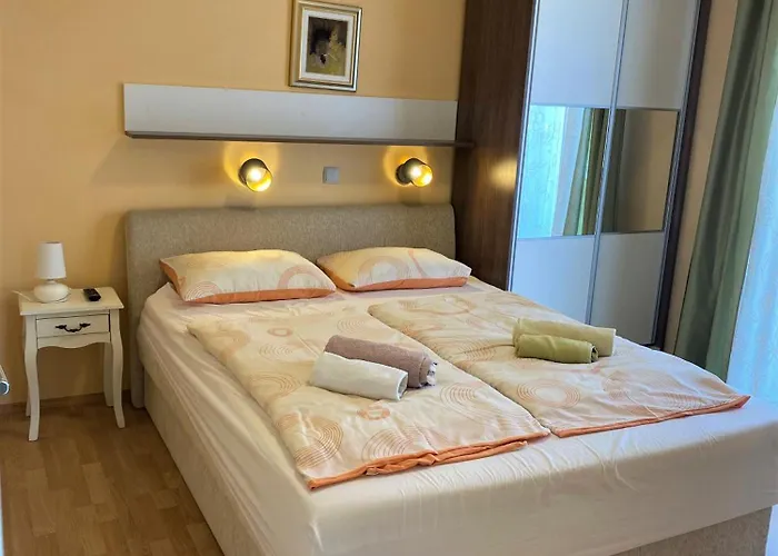 Guest house Mira 3*