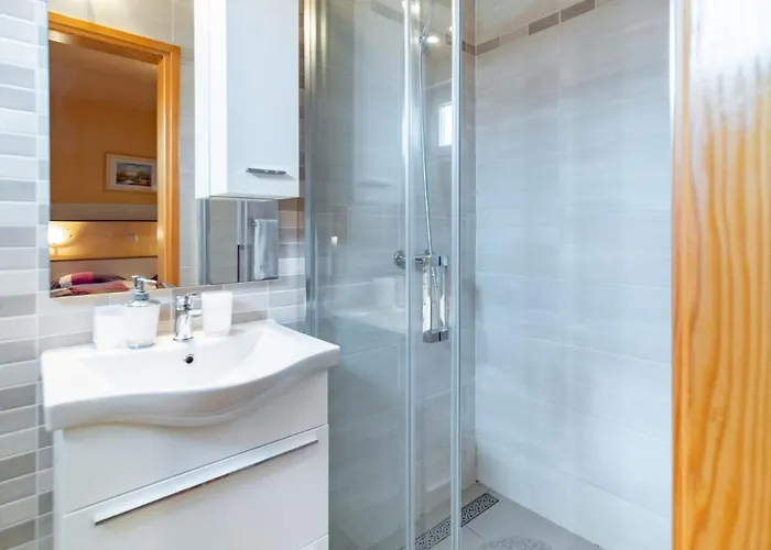 Mira Guest house 3*