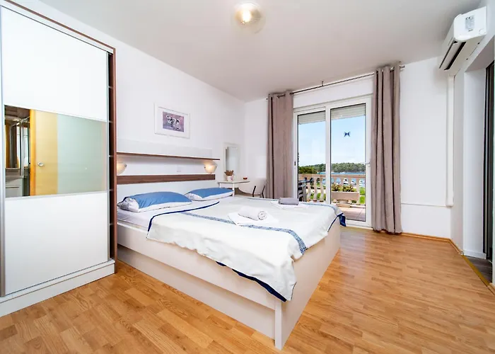 Guest house Mira