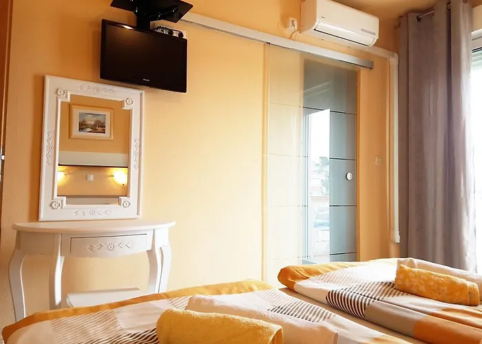 Guest house Mira